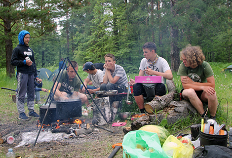 У костра Поход по реке Агидель